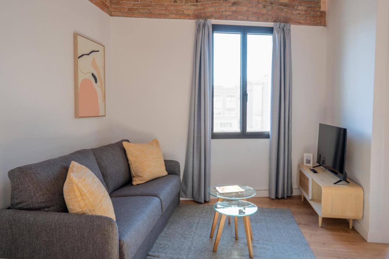 Feelathome Stadium Apartments L'Hospitalet de Llobregat Luaran gambar