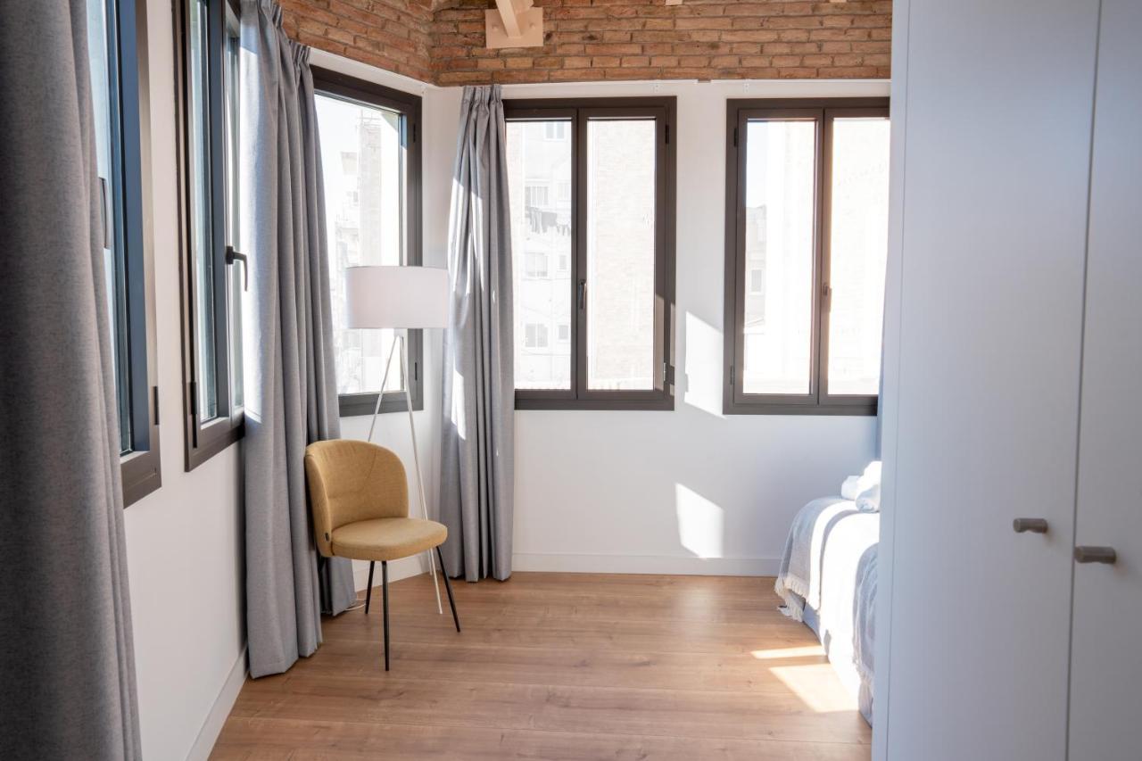 Feelathome Stadium Apartments L'Hospitalet de Llobregat Luaran gambar