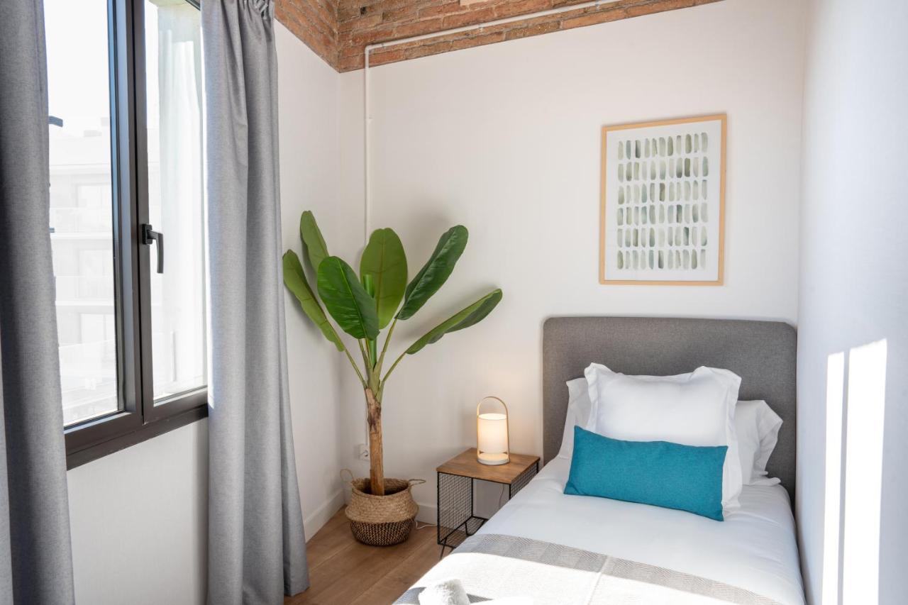 Feelathome Stadium Apartments L'Hospitalet de Llobregat Luaran gambar