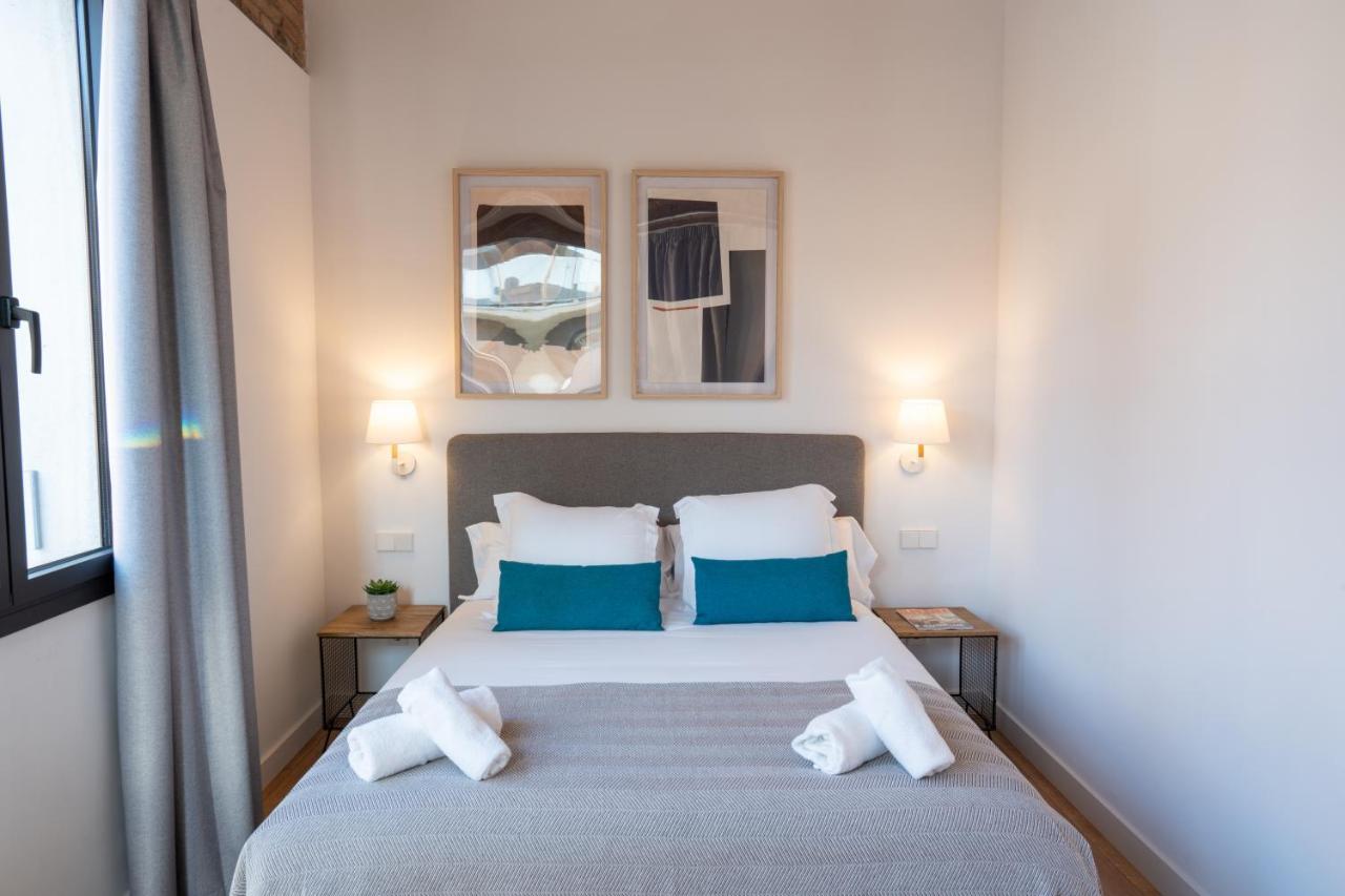 Feelathome Stadium Apartments L'Hospitalet de Llobregat Luaran gambar